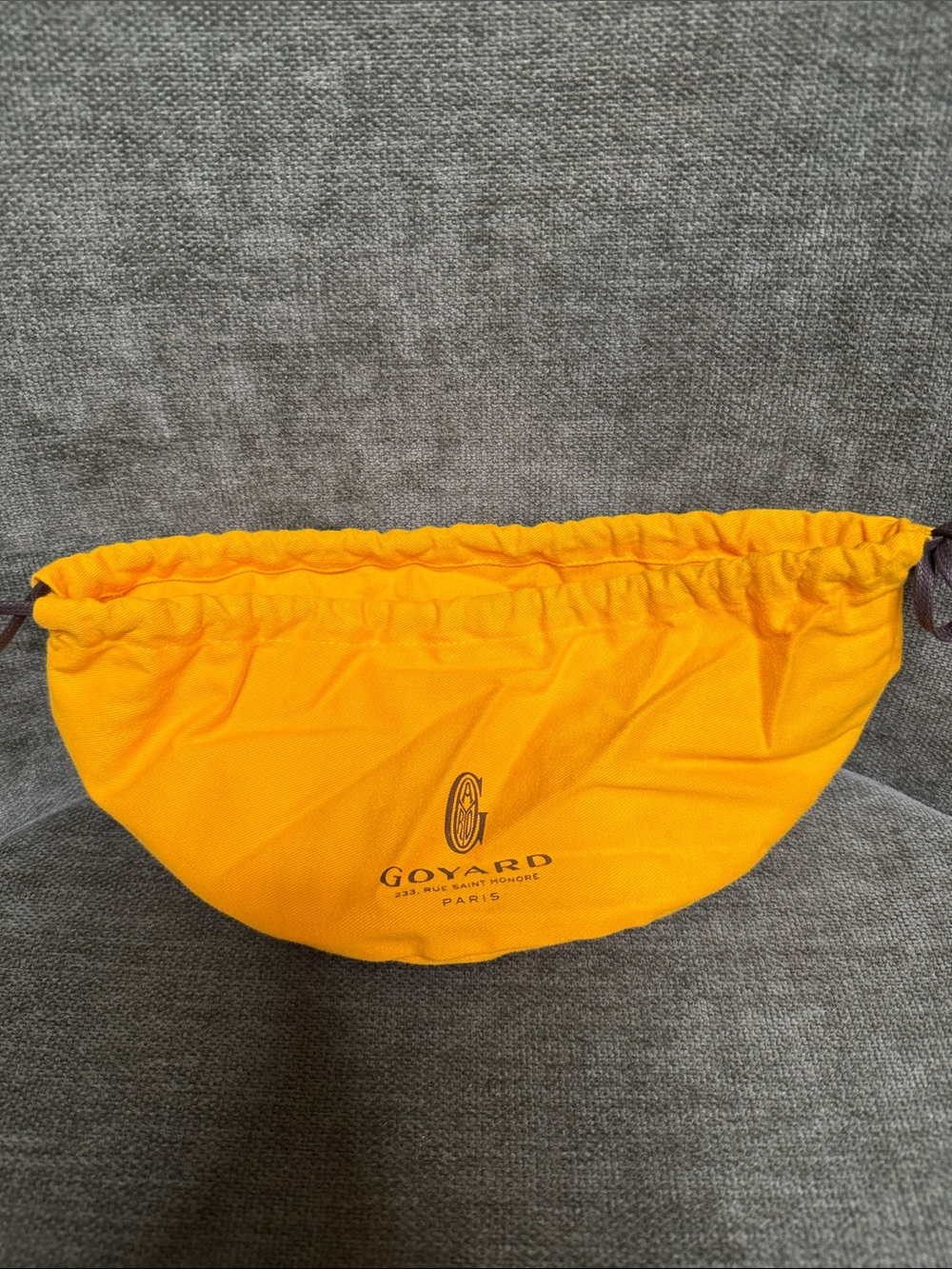 Goyard Bright Yellow Drawstring Dust Pouch. Size: 10x5